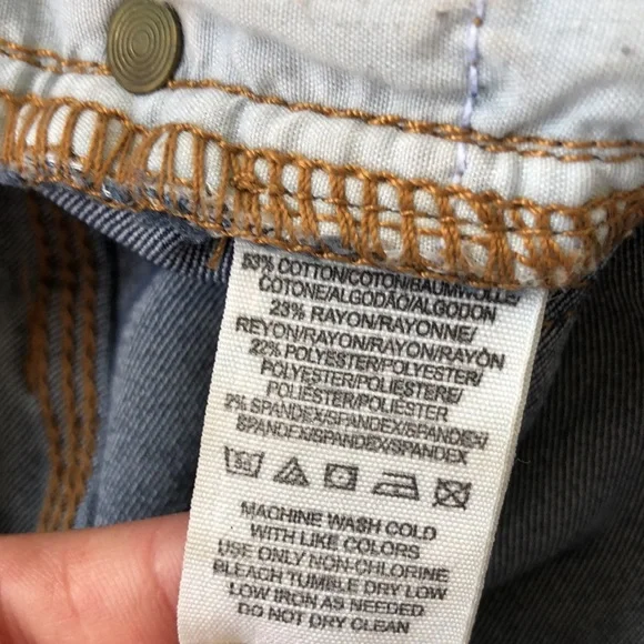 FREE PEOPLE Skinny Jeans w/Stretch - Picture 6 of 6